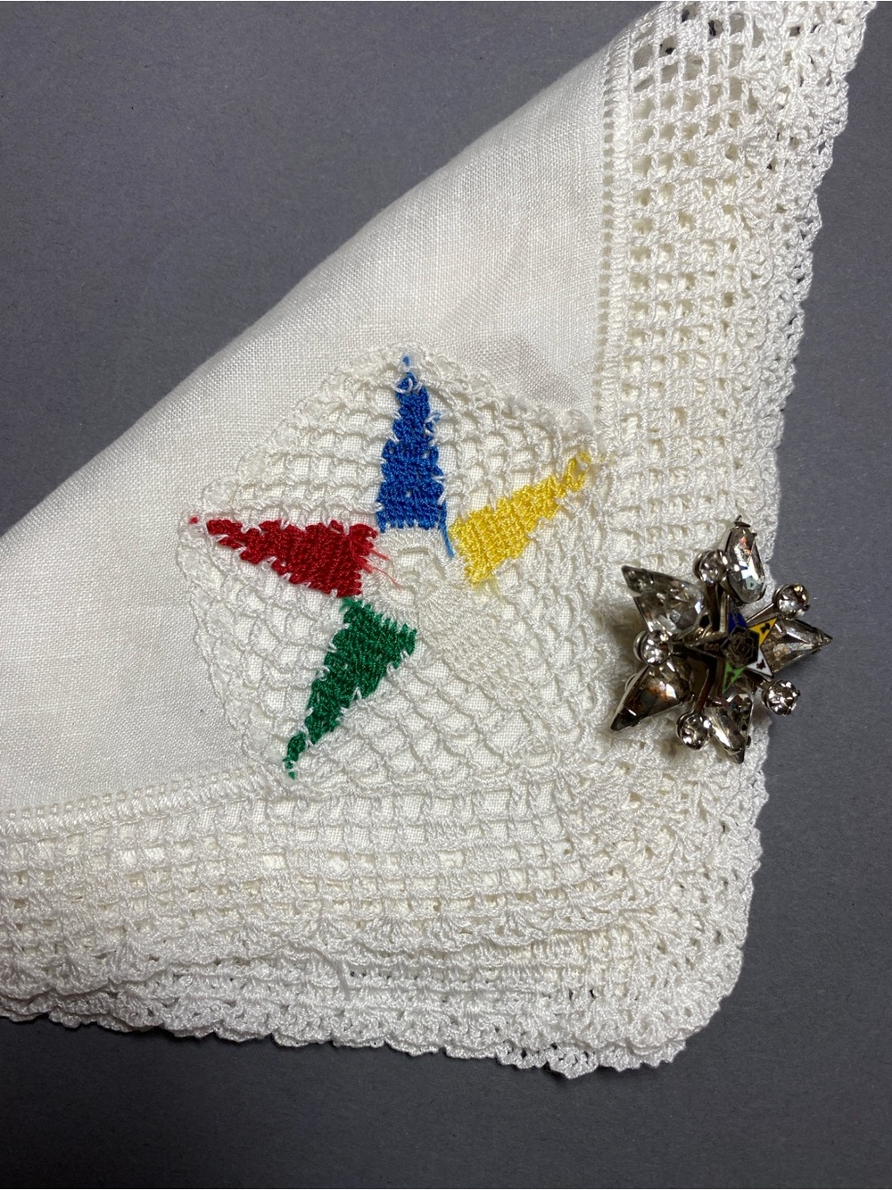 Vintage eastern star rhinestone pin and handkerchief lot